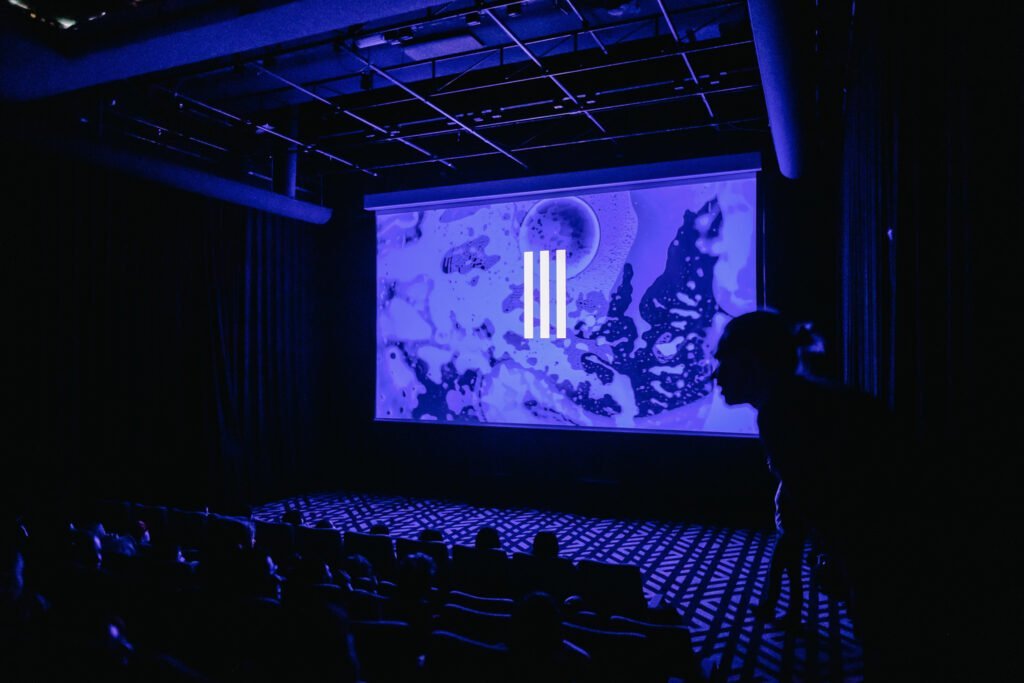 © Dennis Bouman - Contact before commercial use