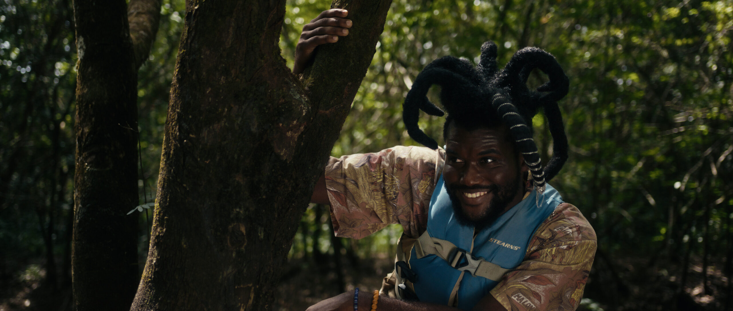 ‘Met mijn folk tales geef ik een kijkje in een andere wereld.’ Loëlle Monsanto over Sranan Tales.